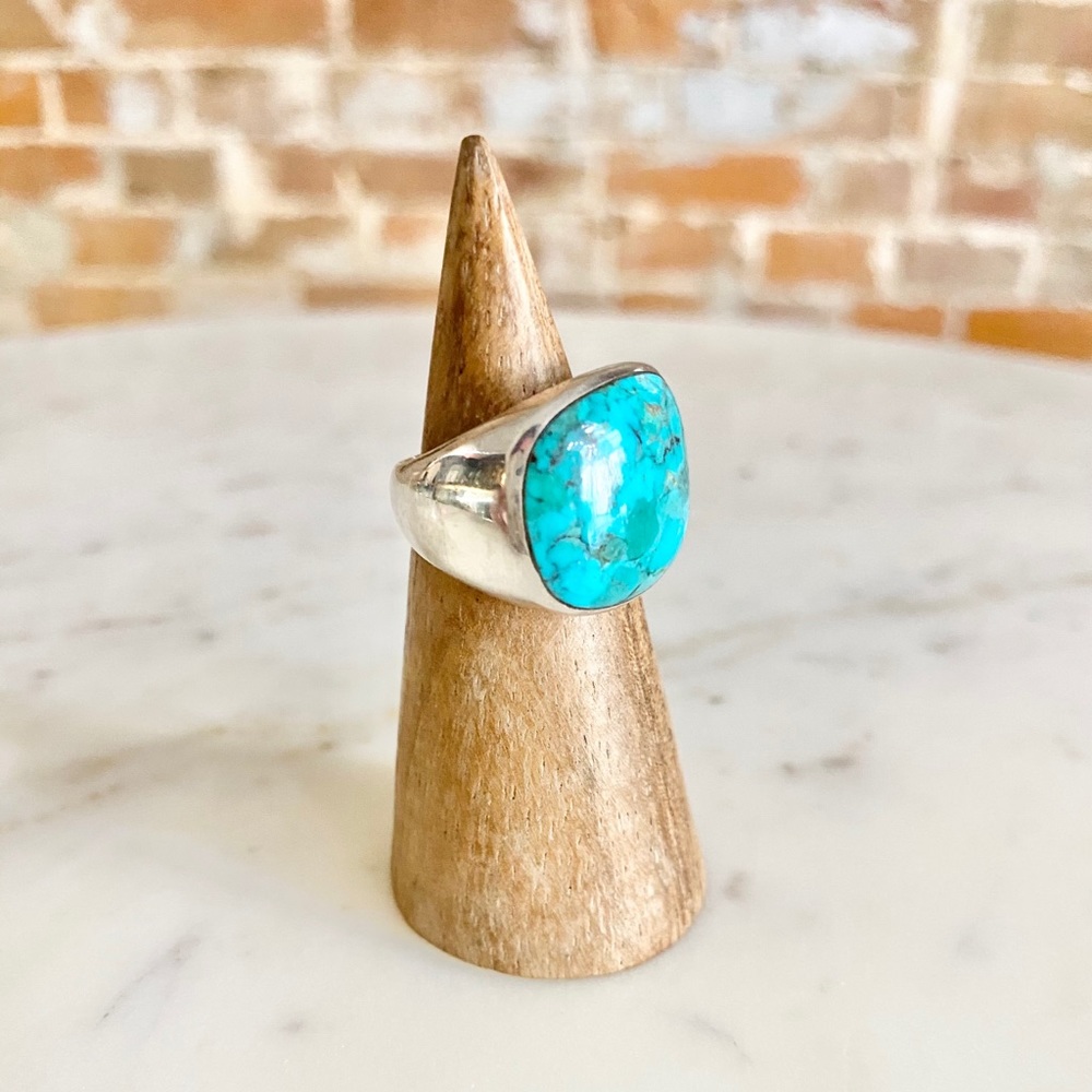 Mexican Turquoise Ring - Picture 2 of 3